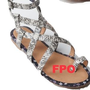 Brand new cabi sandals